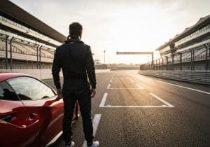 Idée cadeau : piloter une voiture de sport sur circuit